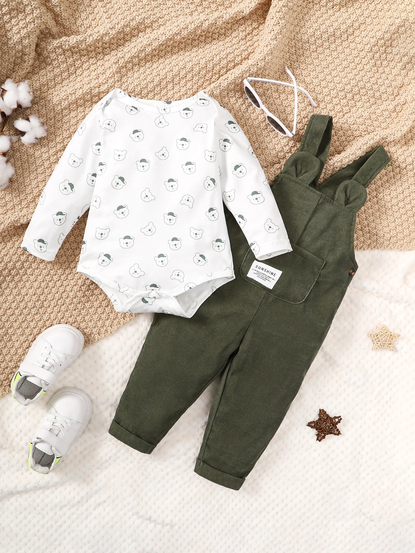 Baby Cute Little Bear Printed Clothing Set